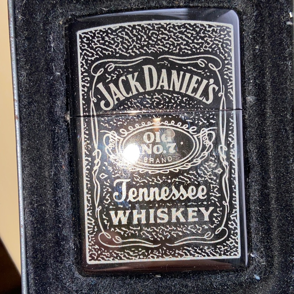Zippo